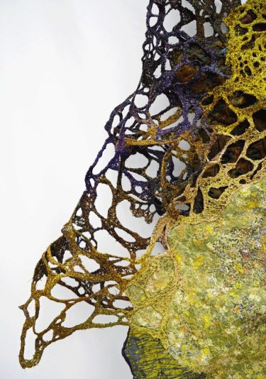 047C11F0-CFCE-40E4-8EDC-241242D97690